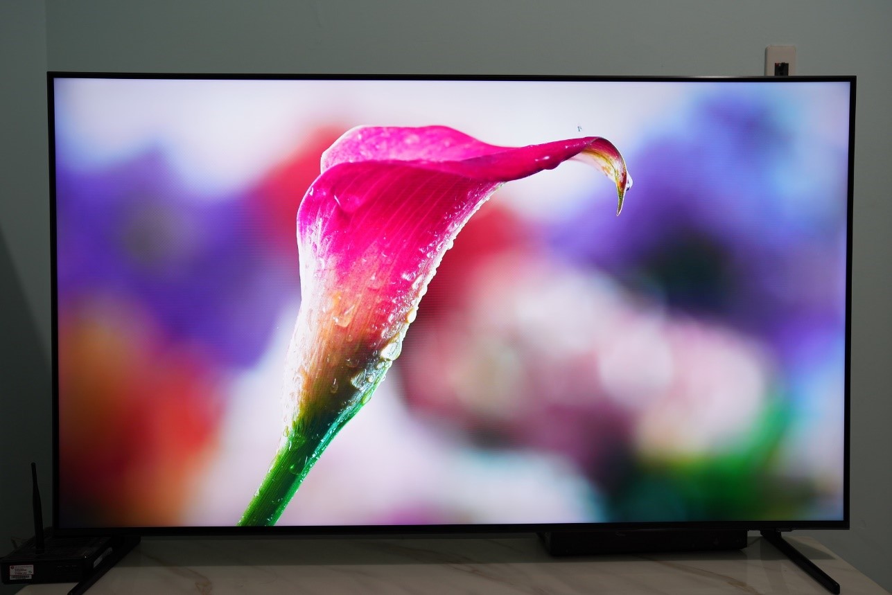 8k-qled-innovative-00.jpg