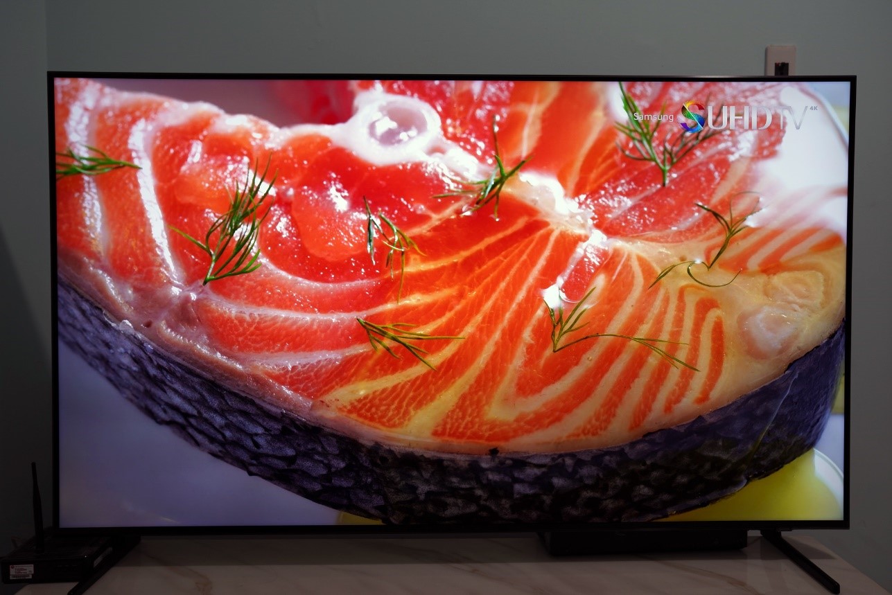 8k-qled-innovative-01.jpg