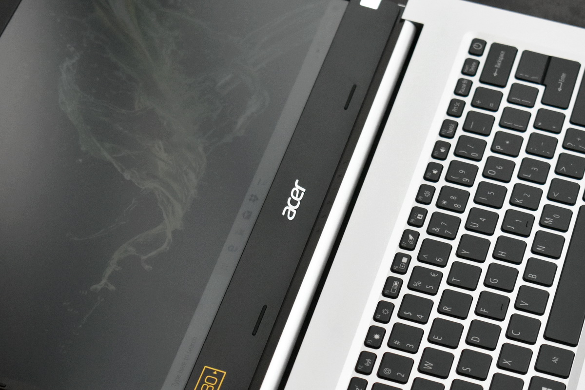 Acer-Aspire-5-Photo-09.JPG