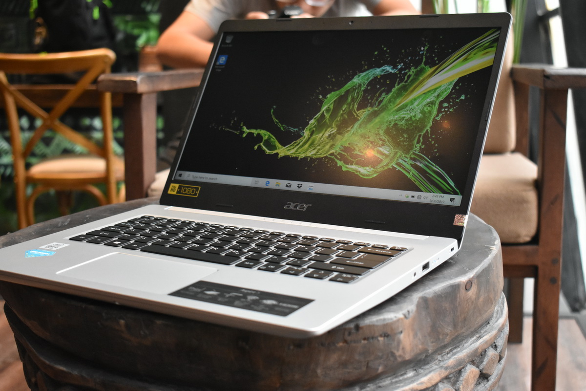 Acer-Aspire-5-Photo-12.JPG