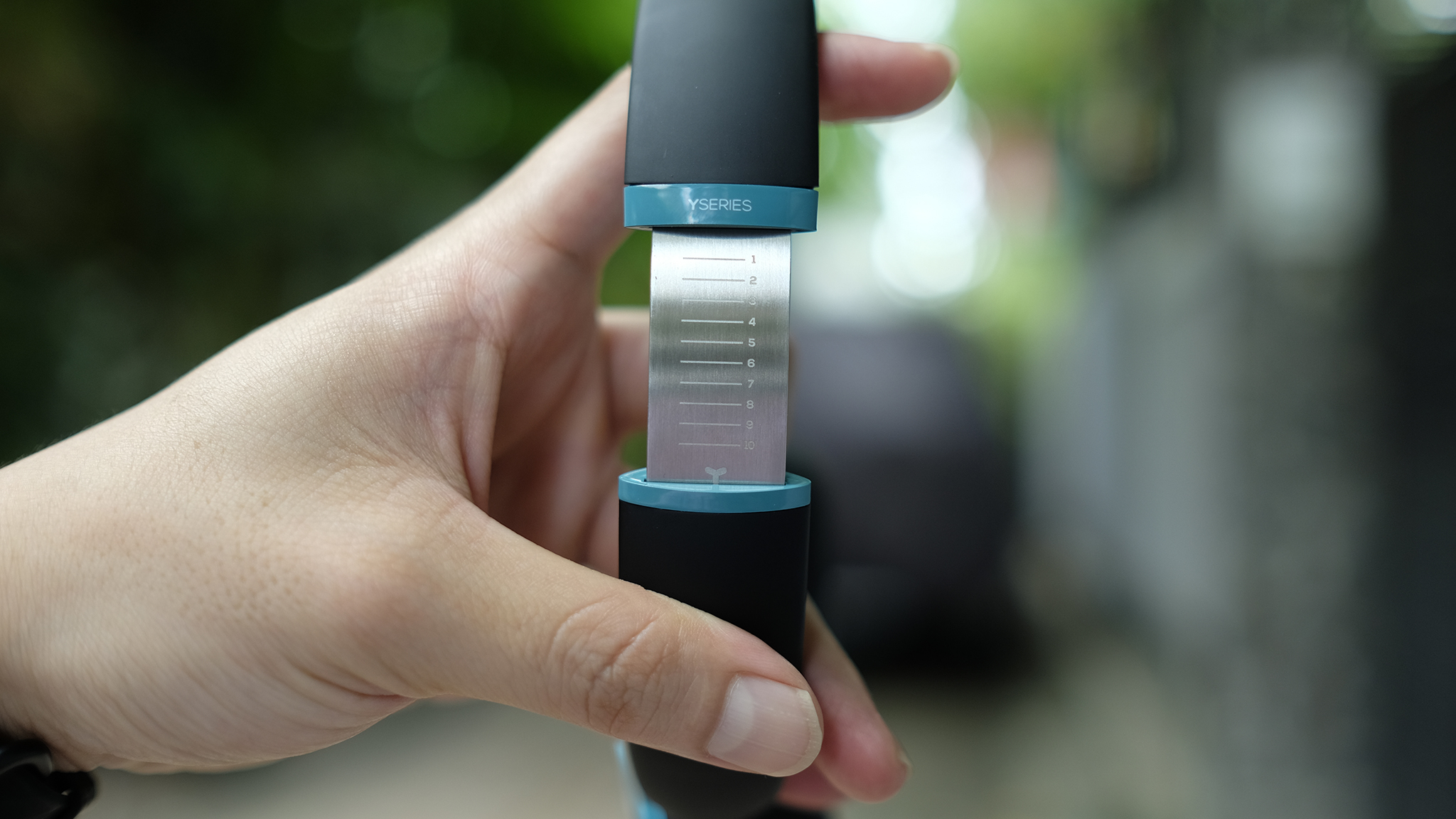 akg-y500-06.jpg