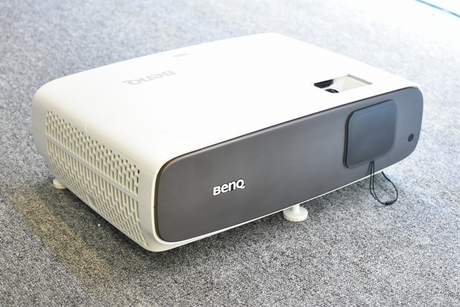 benq-w2700-06.JPG