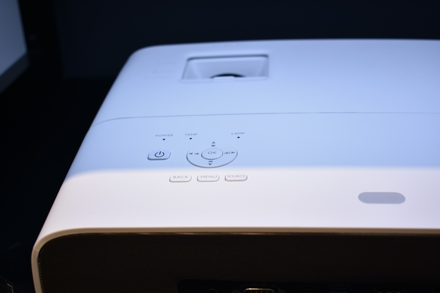 benq-w2700-10.JPG