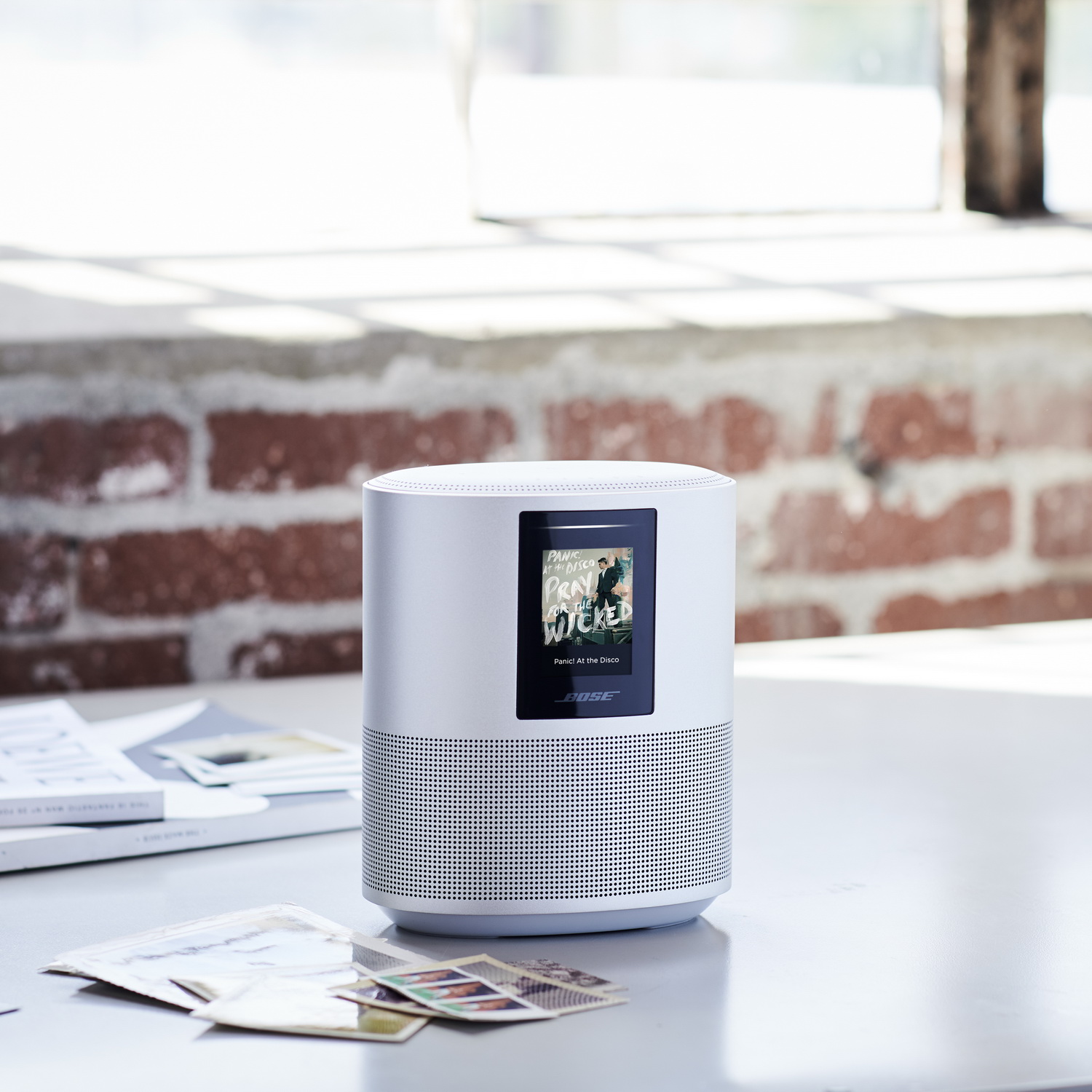 Bose Home Speaker 500_on table_resize.jpg