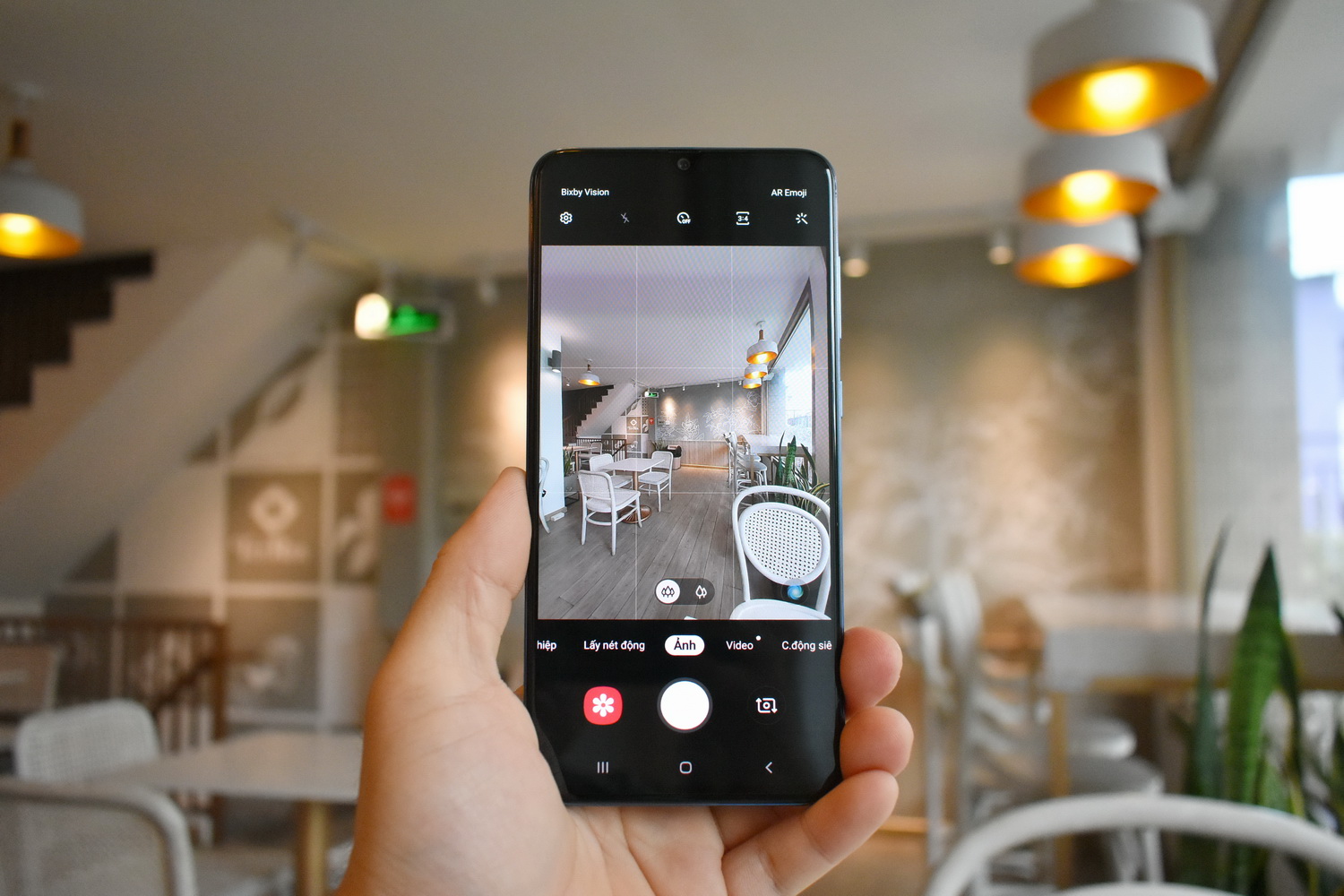 Galaxy-A70-Battery-03.JPG