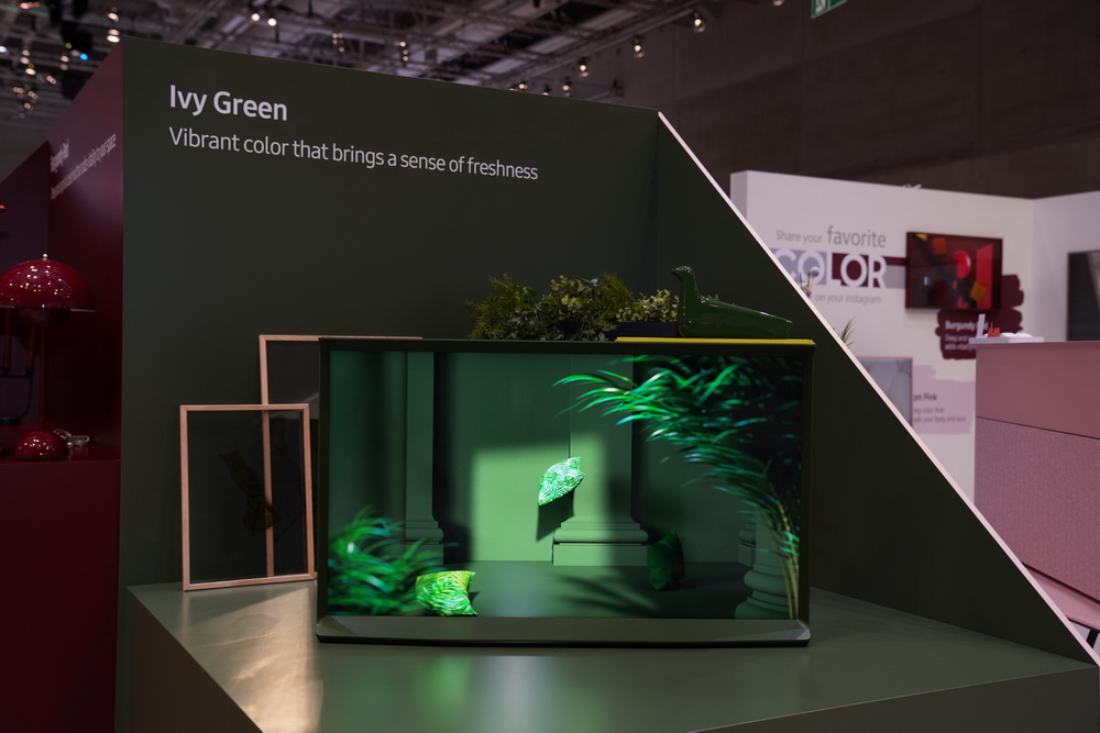 IFA-2019-Samsung-Display-Tech-THE-SERIF-03.JPG