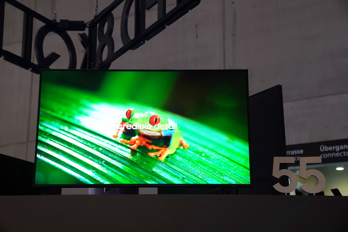 IFA-2019-Samsung-QLED-8K-55-inch-PHOTO-05.JPG