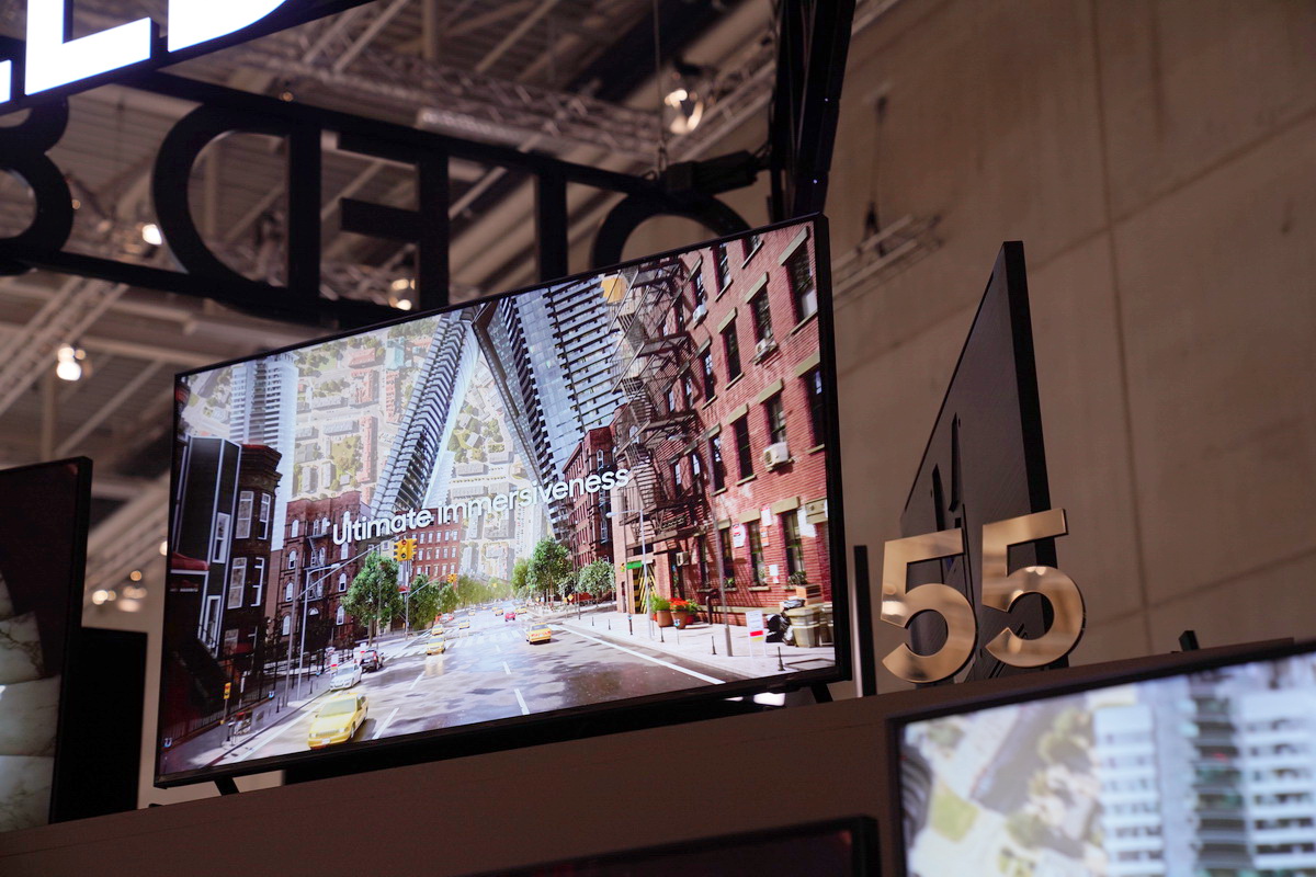 IFA-2019-Samsung-QLED-8K-55-inch-PHOTO-09.JPG