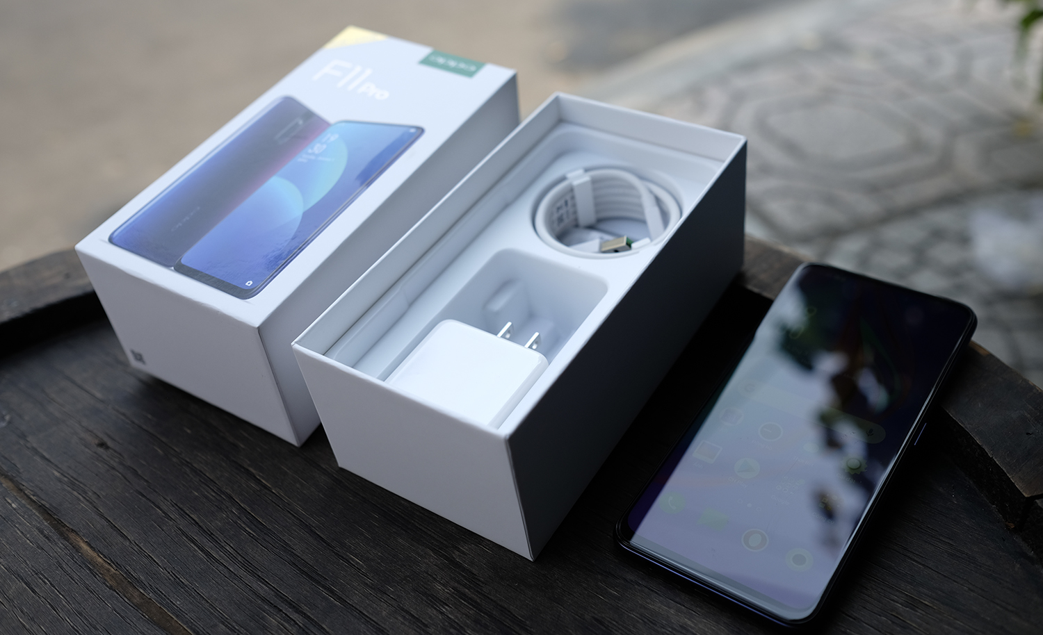 oppo-f11-pro-03.jpg