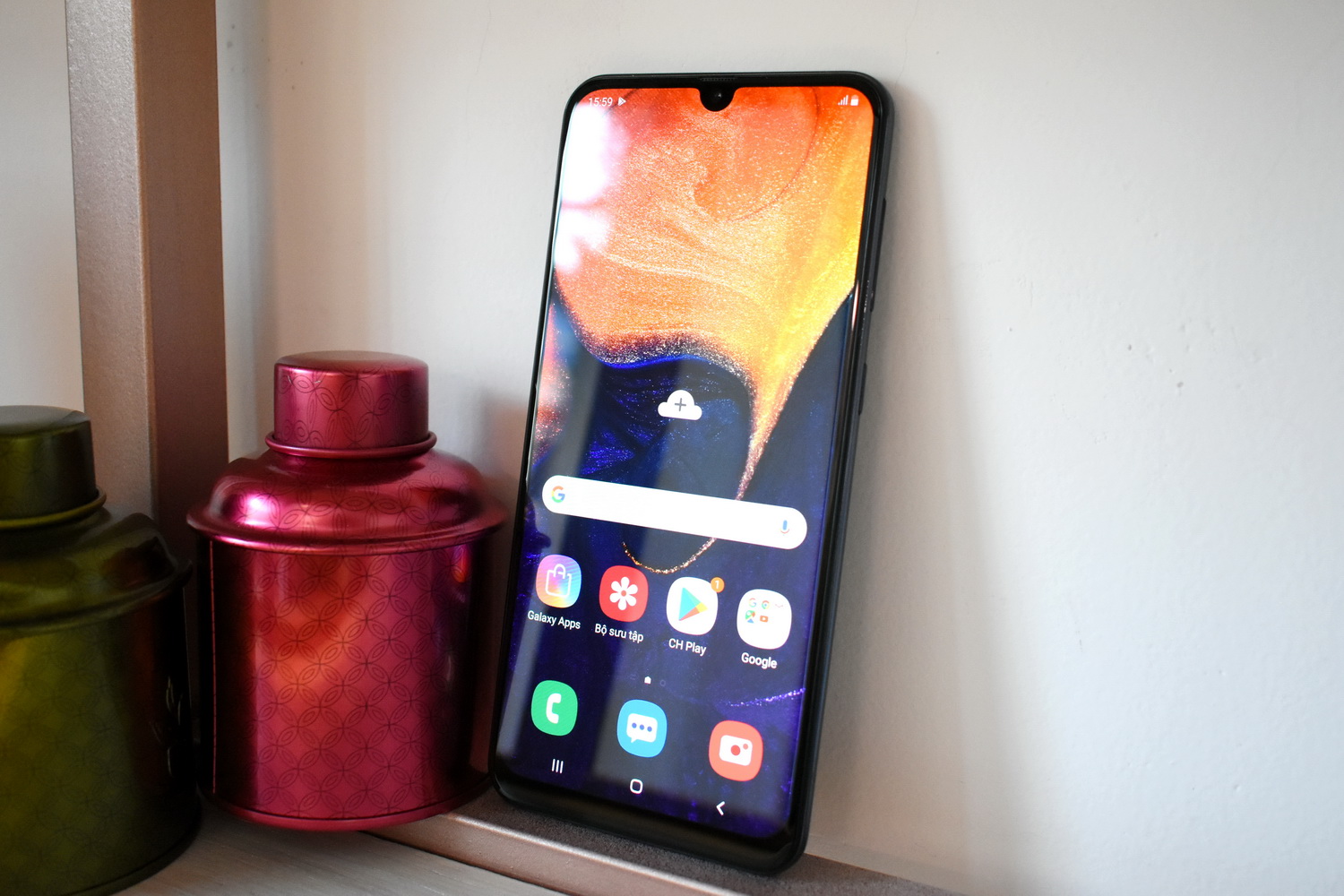 Samsung-Galaxy-A50-General-01.JPG