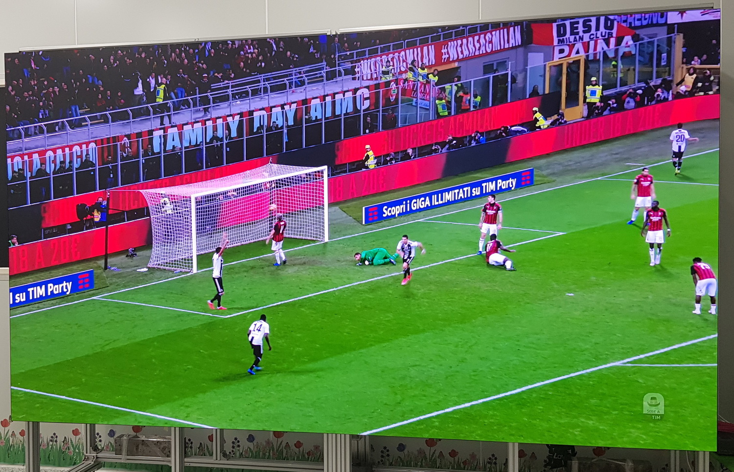 Samsung-The-Wall-Micro-LED-01.jpg