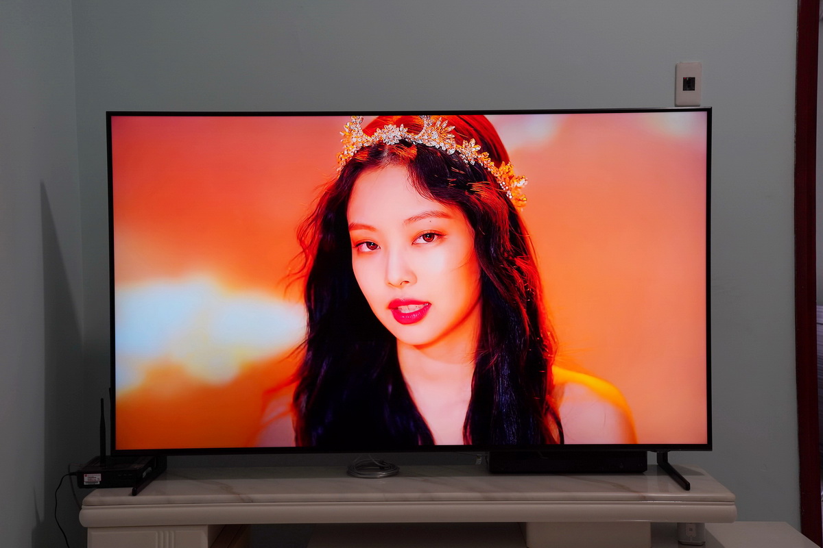 samsung-tv-qled-8k-07.JPG