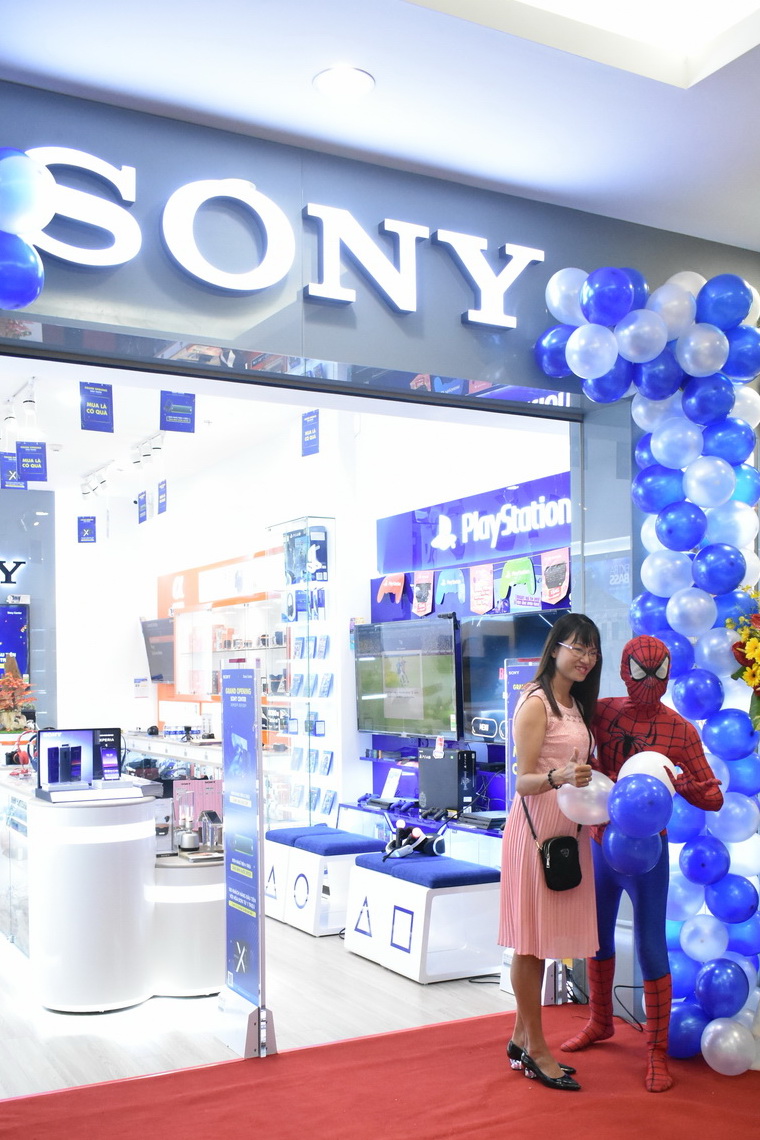 Sony-Center-Vincom-Mega-Mall-Thao-Dien-05.JPG