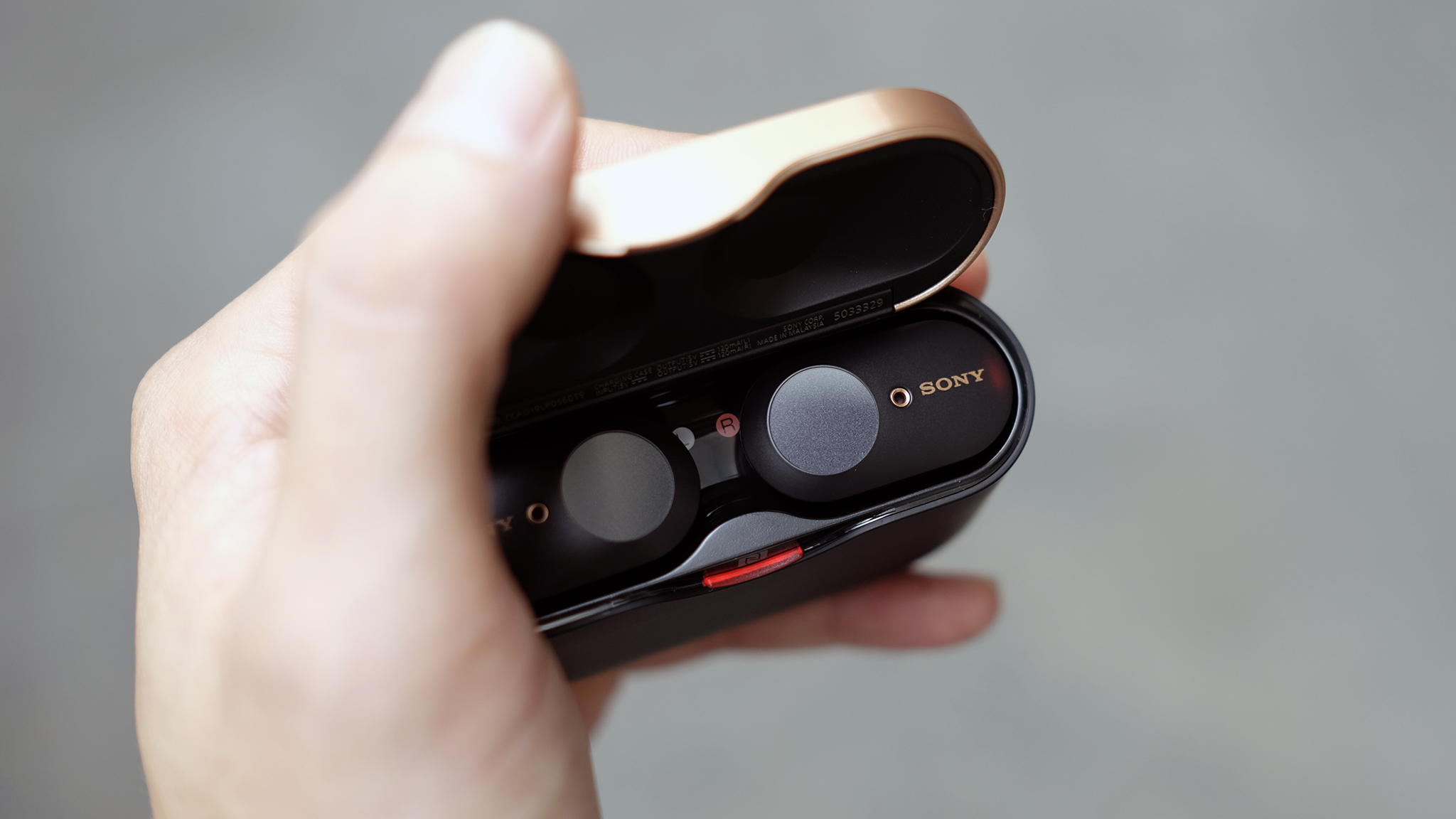 sony-wf1000mx-04.jpg