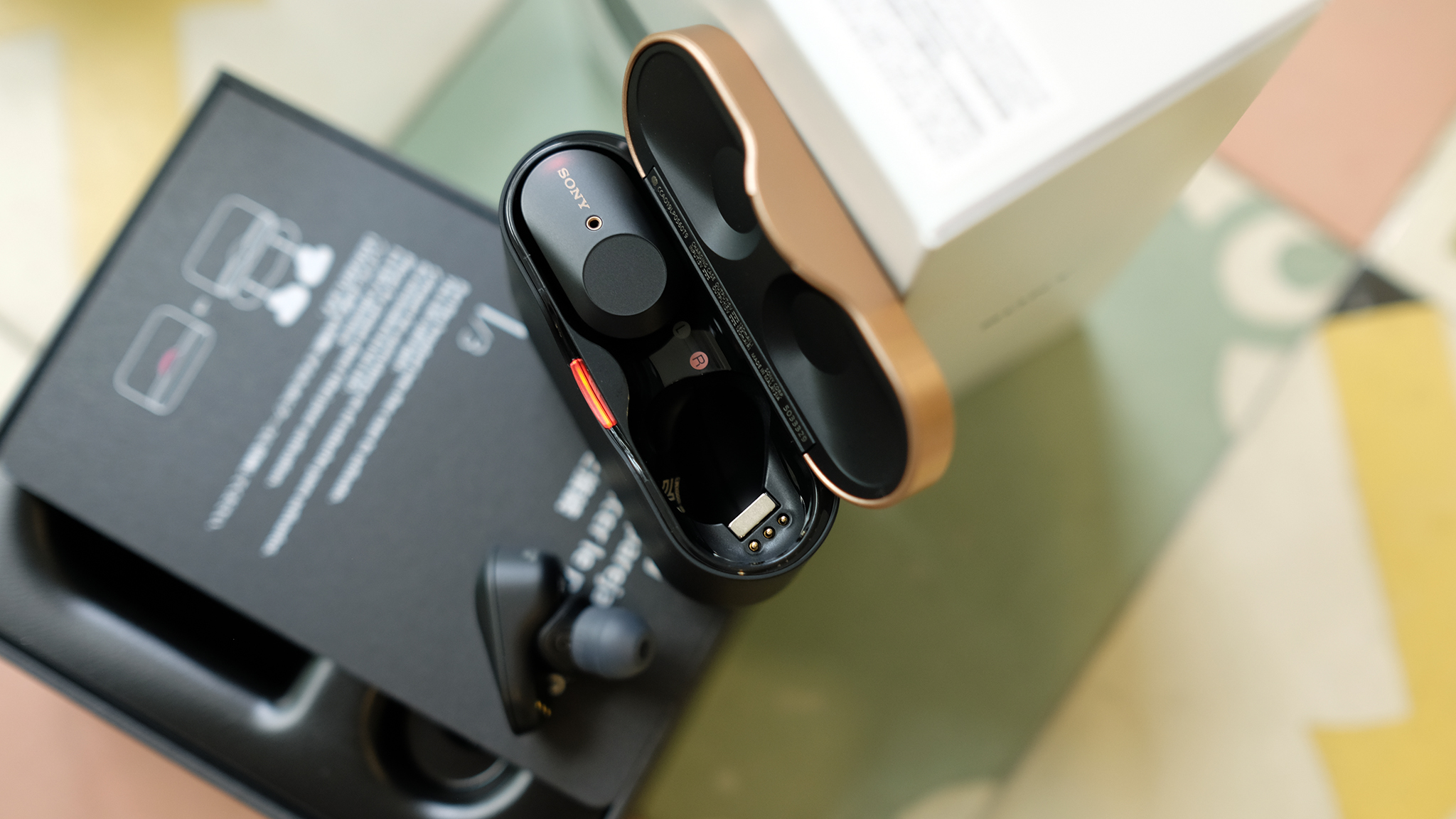 sony-wf1000mx-07.jpg