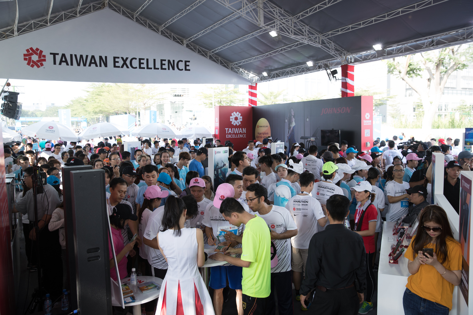 Taiwan-Excellence-2019-HCM-Marathon-05.jpg