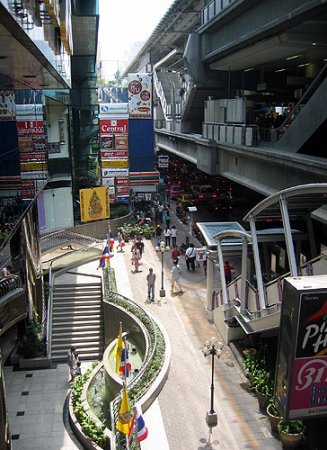 silom2006.jpg