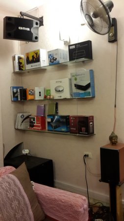 showroom-phimhd1080-6.jpg showroom-phimhd1080-6.jpg
