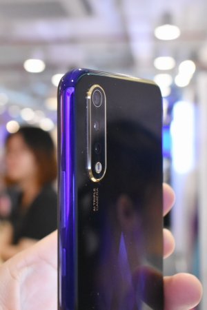 vivo-S1-3-camera-close-up.JPG