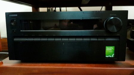 Onkyo828.jpg Onkyo828.jpg